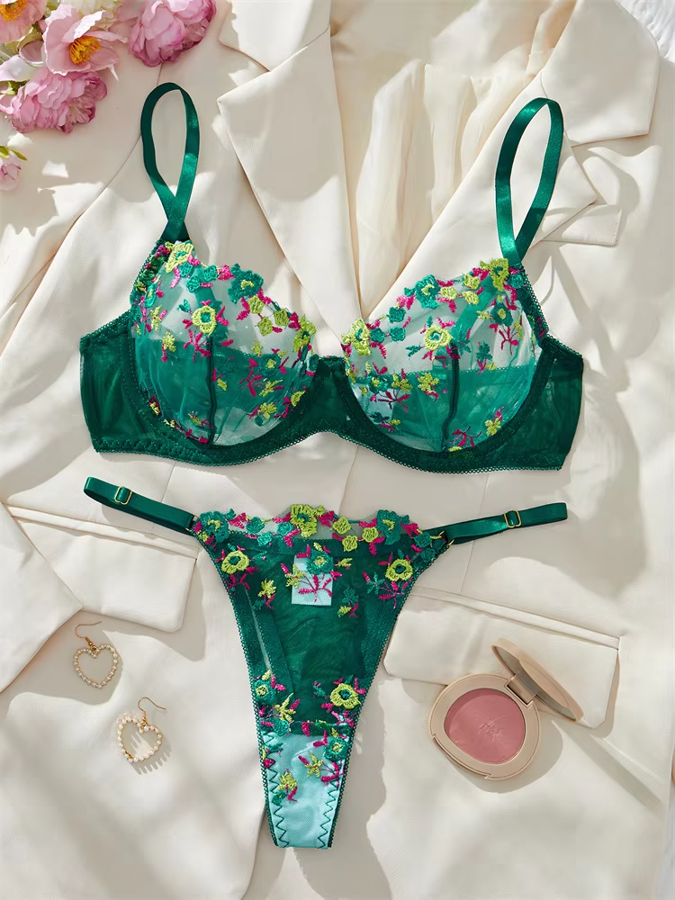 Combo Of 6 Bra & panties Sets imported