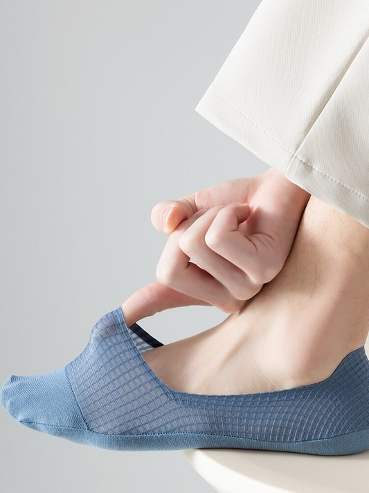 GripMesh No-Show Anti-Slip Socks