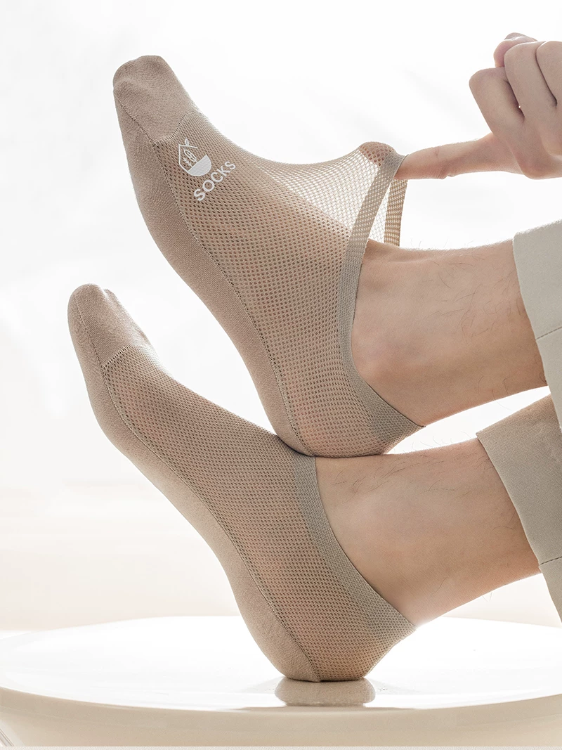 WinkFlex AirLite Socks: Sweat-Free Fit, Hidden Comfort Grip